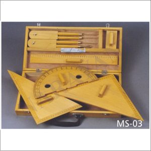 GEOMETRICAL INSTRUMENT BOX