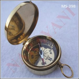 POCKET COMPASS