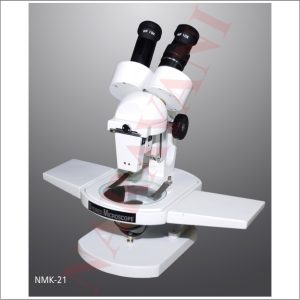 STANDARD DISSECTING STEREOMICROSCSCOPE